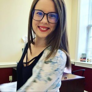 Meet your Posher, Amber